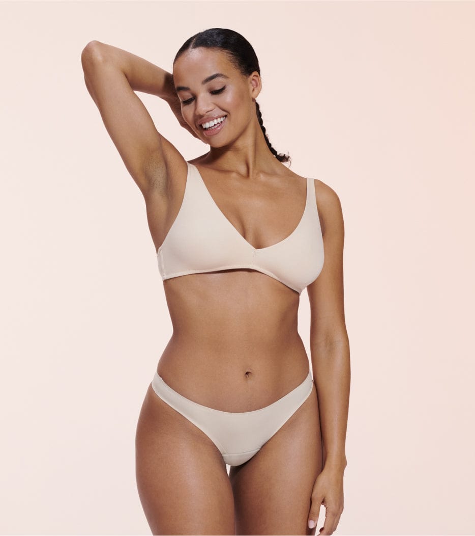 Invisible Brazilian - Nylon reciclado - Beige